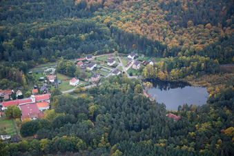 Dambach dans le département Bas Rhin, France du point de vue du drone