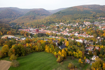Photographie aérienne de Niederbronn-les-Bains dans le département Bas Rhin, France