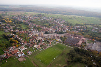 Vue aérienne de Zinswiller dans le département Bas Rhin, France