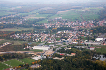 Photographie aérienne de Gumbrechtshoffen dans le département Bas Rhin, France