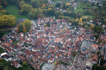 Vue d'oiseau de Reichshoffen dans le département Bas Rhin, France