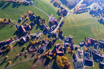 Vue aérienne de Quartier Breitenbuch in Kirchzell dans le département Bavière, Allemagne