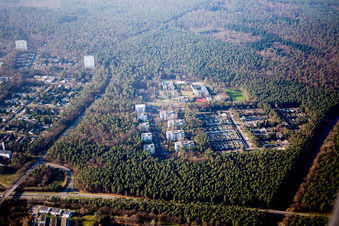 Vue aérienne de Quartier Waldstadt in Karlsruhe dans le département Bade-Wurtemberg, Allemagne