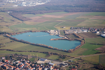 Vue aérienne de Usine de gravier Büchenau à le quartier Büchenau in Bruchsal dans le département Bade-Wurtemberg, Allemagne