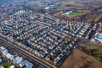 Vue aérienne de Siegelgrundstr à le quartier Mörsch in Rheinstetten dans le département Bade-Wurtemberg, Allemagne