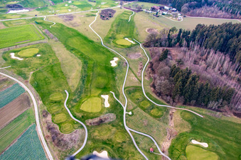Photographie aérienne de Parcours de golf du Bella Vista Golf Club à Bad Birnbach dans le département Bavière, Allemagne