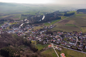 Vue aérienne de Quartier Hirschbach in Bad Birnbach dans le département Bavière, Allemagne