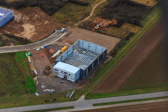 Vue oblique de Fouilles/enquêtes archéologiques dans le parc industriel W à Herxheim bei Landau dans le département Rhénanie-Palatinat, Allemagne