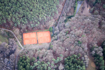 Quartier Gleishorbach in Gleiszellen-Gleishorbach dans le département Rhénanie-Palatinat, Allemagne d'en haut