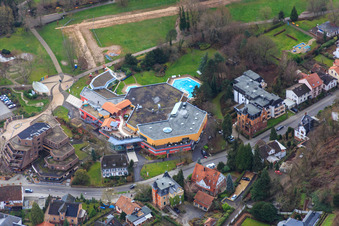 Vue aérienne de Thermes du Palatinat du Sud à Bad Bergzabern dans le département Rhénanie-Palatinat, Allemagne