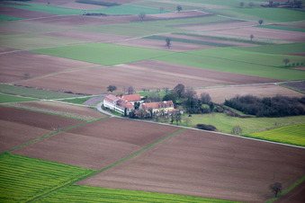 Vue d'oiseau de Atelier pour la vie assistée Atelier pour les talents cachés à but non lucratif GmbH à Haftelhof à Schweighofen dans le département Rhénanie-Palatinat, Allemagne