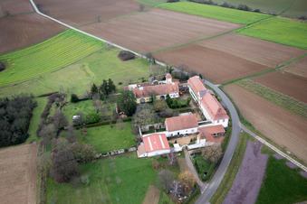 Enregistrement par drone de Atelier pour la vie assistée Atelier pour les talents cachés à but non lucratif GmbH à Haftelhof à Schweighofen dans le département Rhénanie-Palatinat, Allemagne