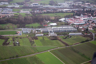 Vue aérienne de Centre scolaire à Wissembourg dans le département Bas Rhin, France