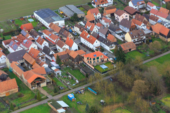 Vue aérienne de Fossé arrière à Kandel dans le département Rhénanie-Palatinat, Allemagne