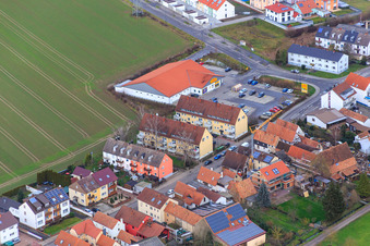 Vue aérienne de Saarstr avec le marché NETTO à Kandel dans le département Rhénanie-Palatinat, Allemagne