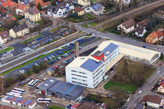 Vue aérienne de Groupe de pratique médicale du Palatinat du Sud dans l'ancien EICHENAUER à Kandel dans le département Rhénanie-Palatinat, Allemagne