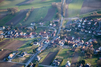 Image drone de Wintzenbach dans le département Bas Rhin, France