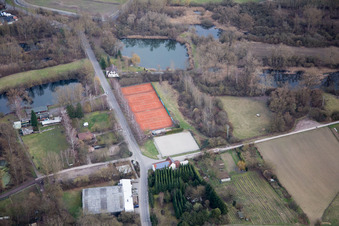 Vue aérienne de TC Römerberg à le quartier Heiligenstein in Römerberg dans le département Rhénanie-Palatinat, Allemagne