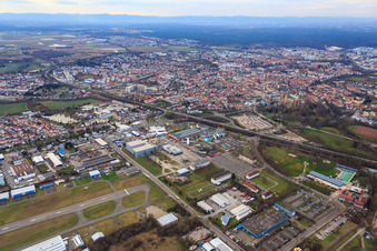 Vue aérienne de Parcours de la B39 au sud de Speyer à Speyer dans le département Rhénanie-Palatinat, Allemagne