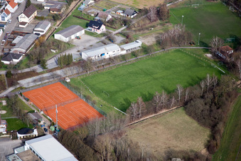 Vue aérienne de TC SW Russheim à le quartier Rußheim in Dettenheim dans le département Bade-Wurtemberg, Allemagne