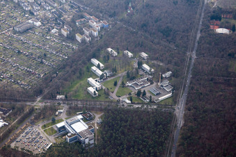 Vue oblique de Quartier Oststadt in Karlsruhe dans le département Bade-Wurtemberg, Allemagne
