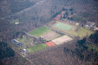 Quartier Oststadt in Karlsruhe dans le département Bade-Wurtemberg, Allemagne depuis l'avion