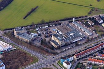 Vue aérienne de Baden Dernières nouvelles Badendruck GmbH à le quartier Neureut in Karlsruhe dans le département Bade-Wurtemberg, Allemagne