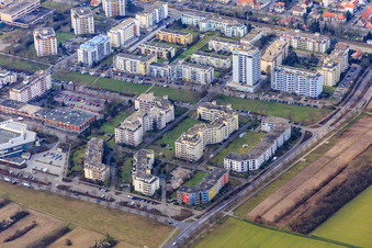 Vue aérienne de Grunwaldstraße et Rubenssti à le quartier Neureut in Karlsruhe dans le département Bade-Wurtemberg, Allemagne