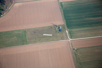 Vue aérienne de Club de modélisme aérien Altdorf à Altdorf dans le département Rhénanie-Palatinat, Allemagne