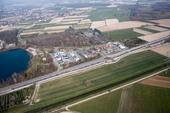Vue aérienne de Aire de repos pour camions à Achernsee à le quartier Fautenbach in Achern dans le département Bade-Wurtemberg, Allemagne