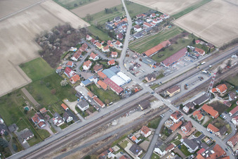Vue aérienne de Rœschwoog dans le département Bas Rhin, France