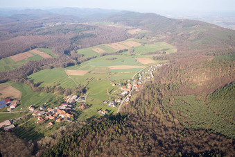 Lembach dans le département Bas Rhin, France d'en haut