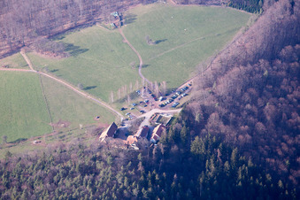 Gimbelhof à Wingen dans le département Bas Rhin, France hors des airs