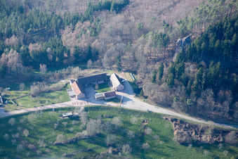 Enregistrement par drone de Gimbelhof à Wingen dans le département Bas Rhin, France