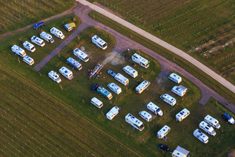 Place de parking pour camping-car Geiger Dierbach à Dierbach dans le département Rhénanie-Palatinat, Allemagne vue d'en haut
