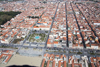 Image drone de Viareggio dans le département Lucca, Italie