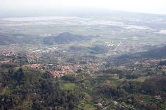 Photographie aérienne de Pedona dans le département Toscane, Italie