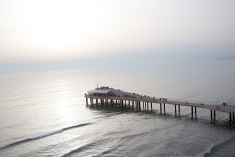 Lido di Camaiore dans le département Toscane, Italie hors des airs