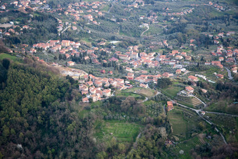 Pedona dans le département Toscane, Italie vue d'en haut