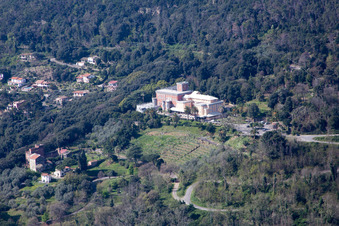 Vue oblique de Fiumaretta di Ameglia dans le département Ligurie, Italie