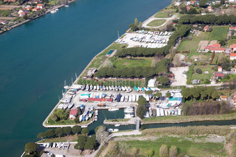 Fiumaretta di Ameglia dans le département Ligurie, Italie vue d'en haut