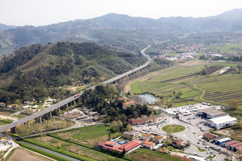 Vue aérienne de Massarosa dans le département Lucca, Italie