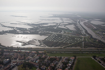 Vue oblique de Bagni dans le département Émilie-Romagne, Italie