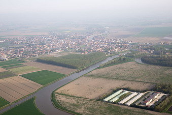 Photographie aérienne de Codigoro dans le département Ferrara, Italie