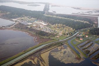 Vue aérienne de Comacchio, Lido di Spina à Lido di Spina dans le département Émilie-Romagne, Italie