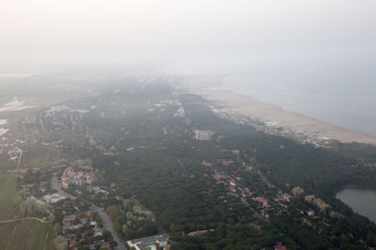 Comacchio, Lido di Spina à Lido di Spina dans le département Émilie-Romagne, Italie d'en haut