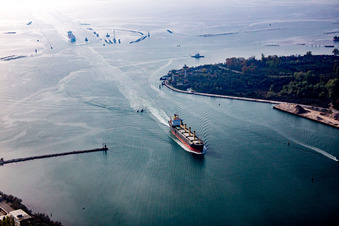 Vue aérienne de Santa Maria del Mare dans le département Vénétie, Italie