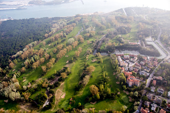 Vue aérienne de Beroni dans le département Vénétie, Italie