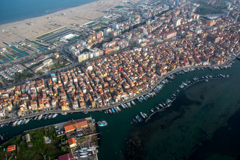 Vue d'oiseau de Chioggia dans le département Metropolitanstadt Venedig, Italie