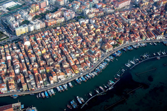Image drone de Chioggia dans le département Metropolitanstadt Venedig, Italie